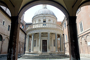 Главный фасад, Темпьетто, часовня-ротонда во дворе монастыря Сан-Пьетро-ин-Монторио